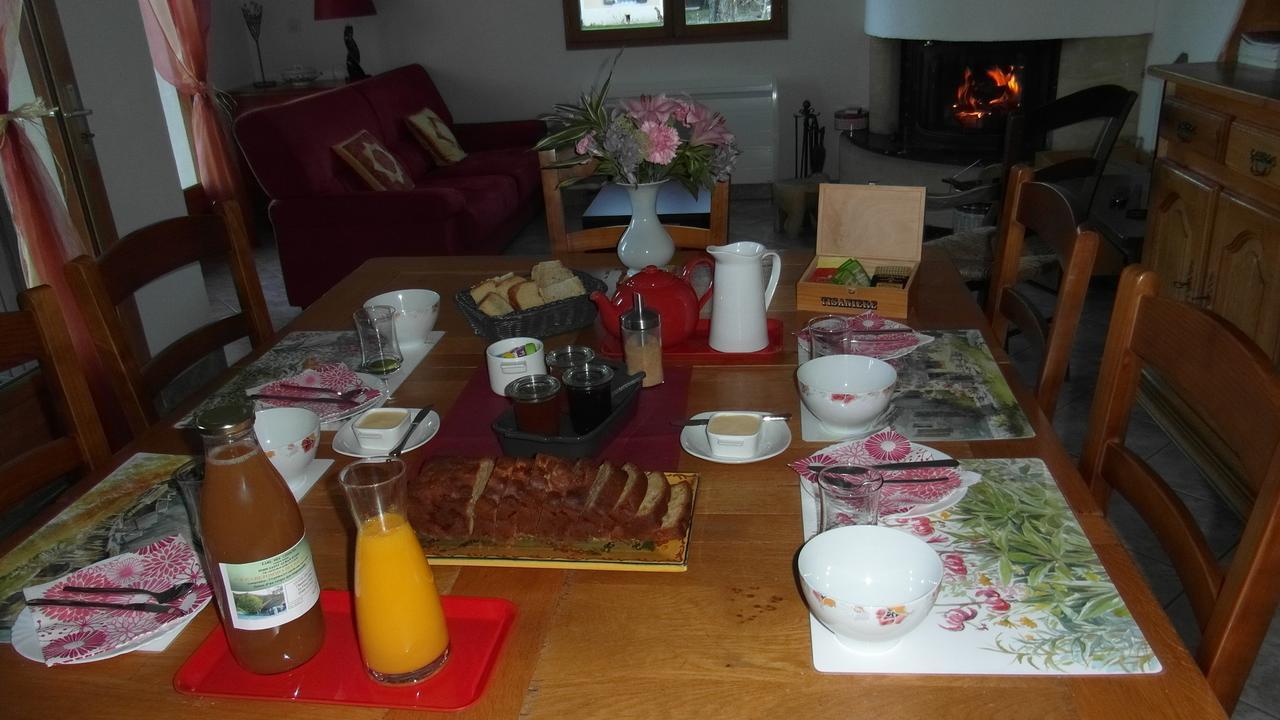Au Vieux Tilleul Bed & Breakfast Veynes Eksteriør bilde