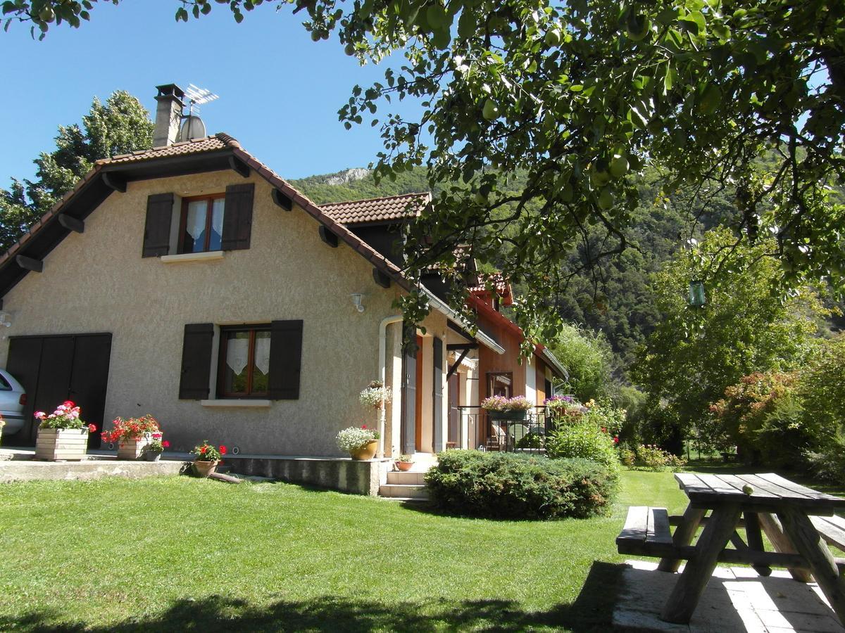 Au Vieux Tilleul Bed & Breakfast Veynes Eksteriør bilde